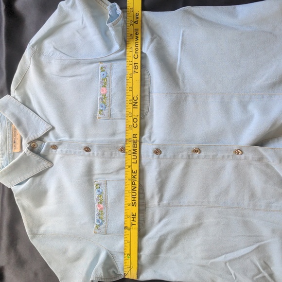 EUC WOMEN'S TOP - Picture 6 of 8